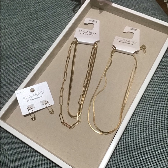 SUGAR FIX BUNDLE DEAL!! 2Set Of Gold Tone Necklaces&Earrings.Very Nice NEW .🍁🍂 - Picture 4 of 10
